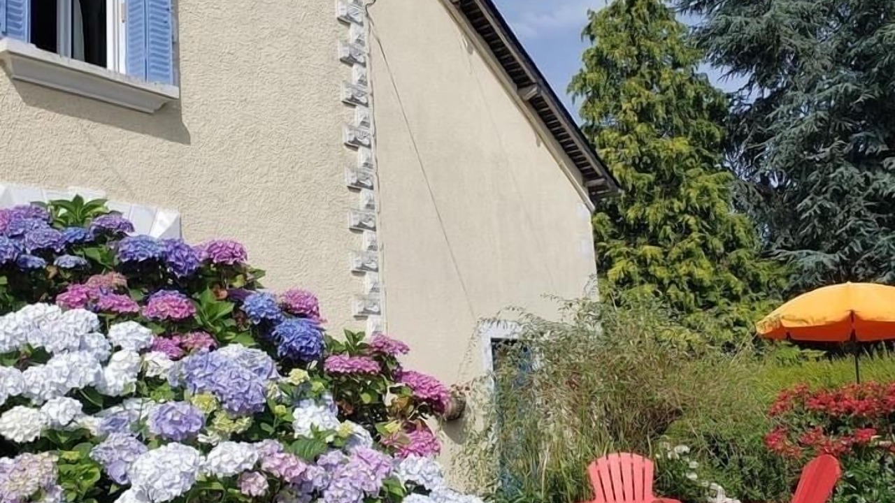 Photo of Outdoor in Vasles