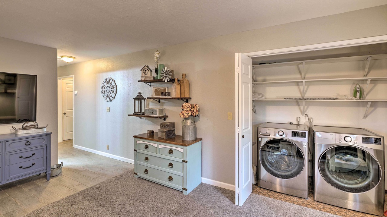 Photo of Others in Pine Grove