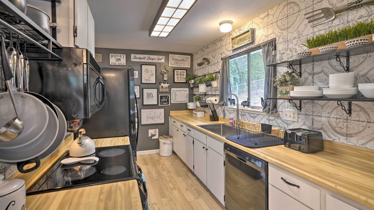 Photo of Others in Pine Grove