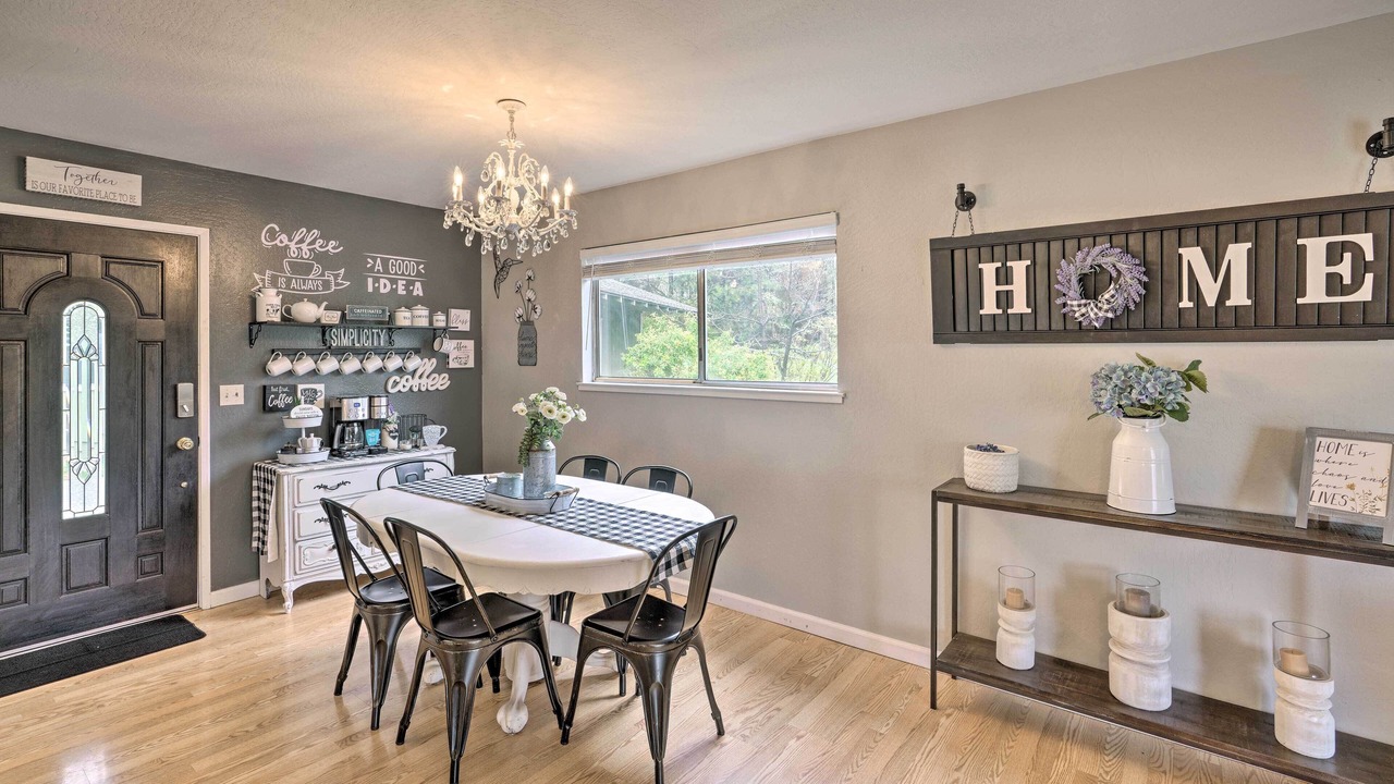 Photo of Others in Pine Grove