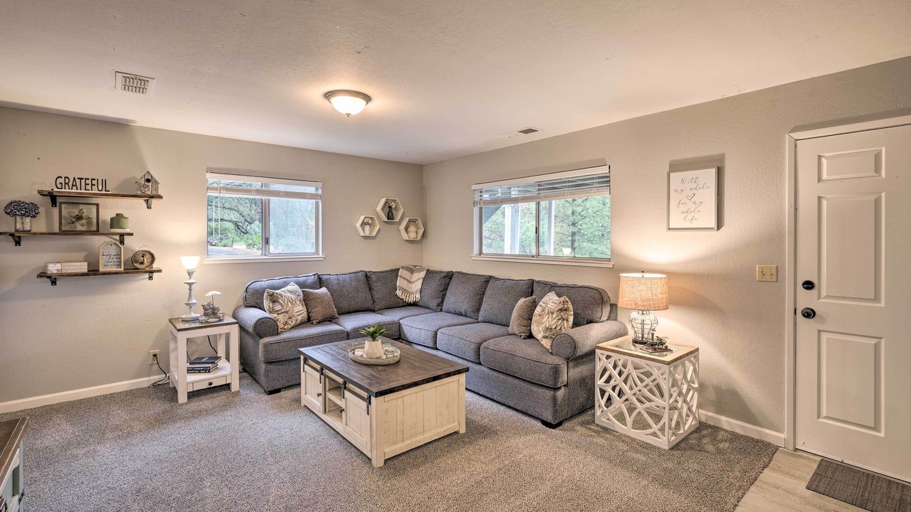 Photo of Bedroom in Pine Grove