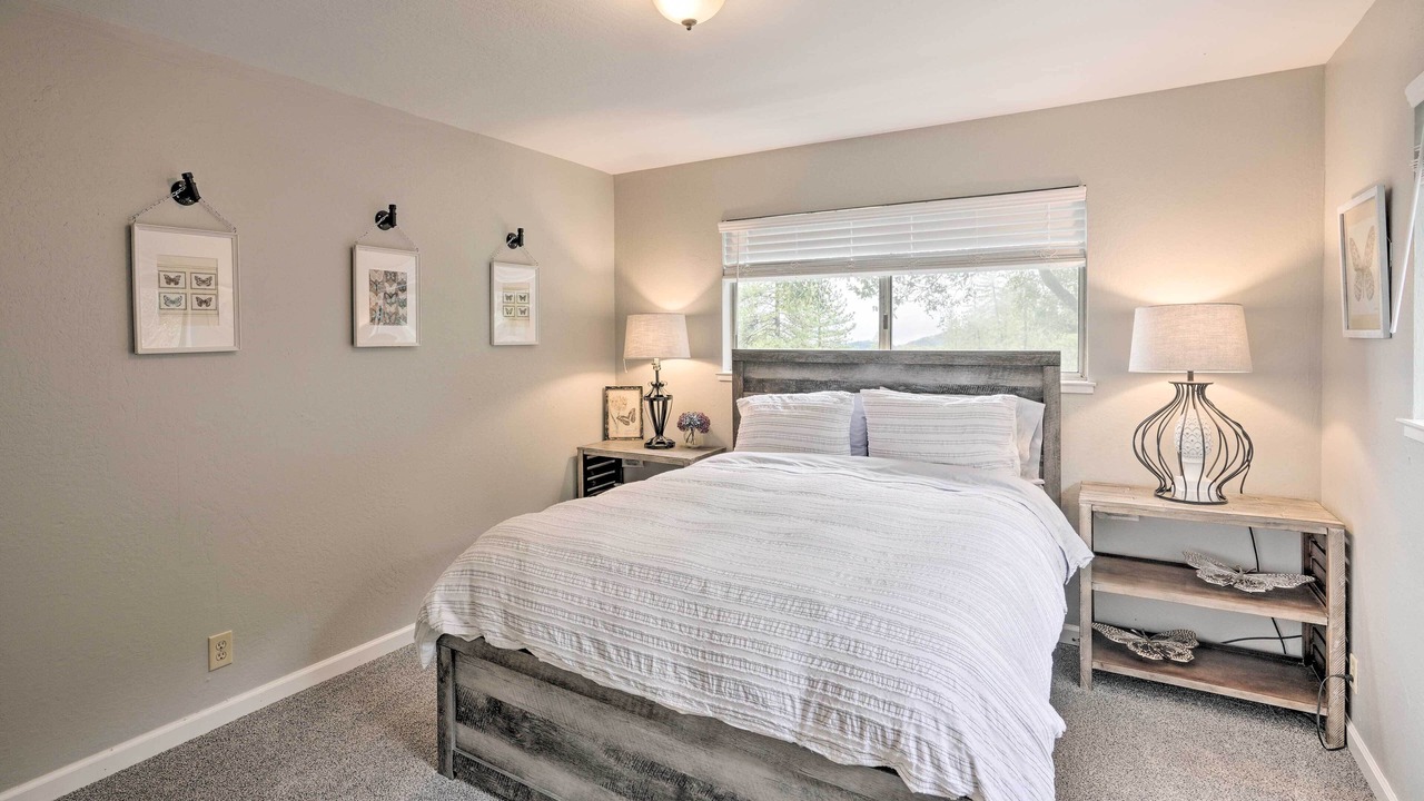 Photo of Others in Pine Grove