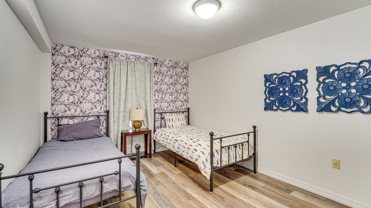 Photo of Bedroom in Golden