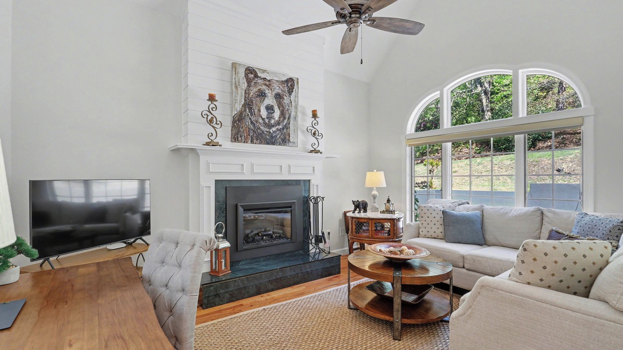 Photo of Bedroom in Sky Valley