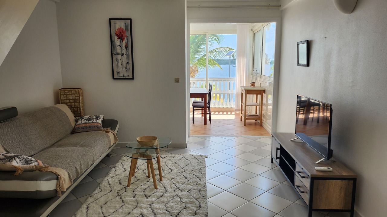 Photo of Livingroom in Nettle Bay