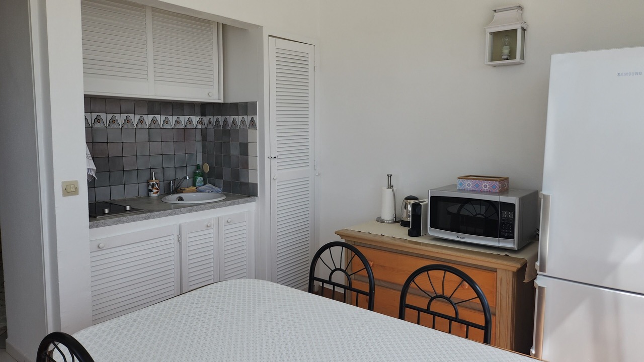 Photo of Kitchen in Nettle Bay