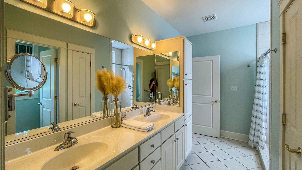 Photo of Bathroom in Cape Charles