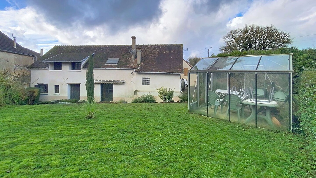 Photo of Outdoor in Thury