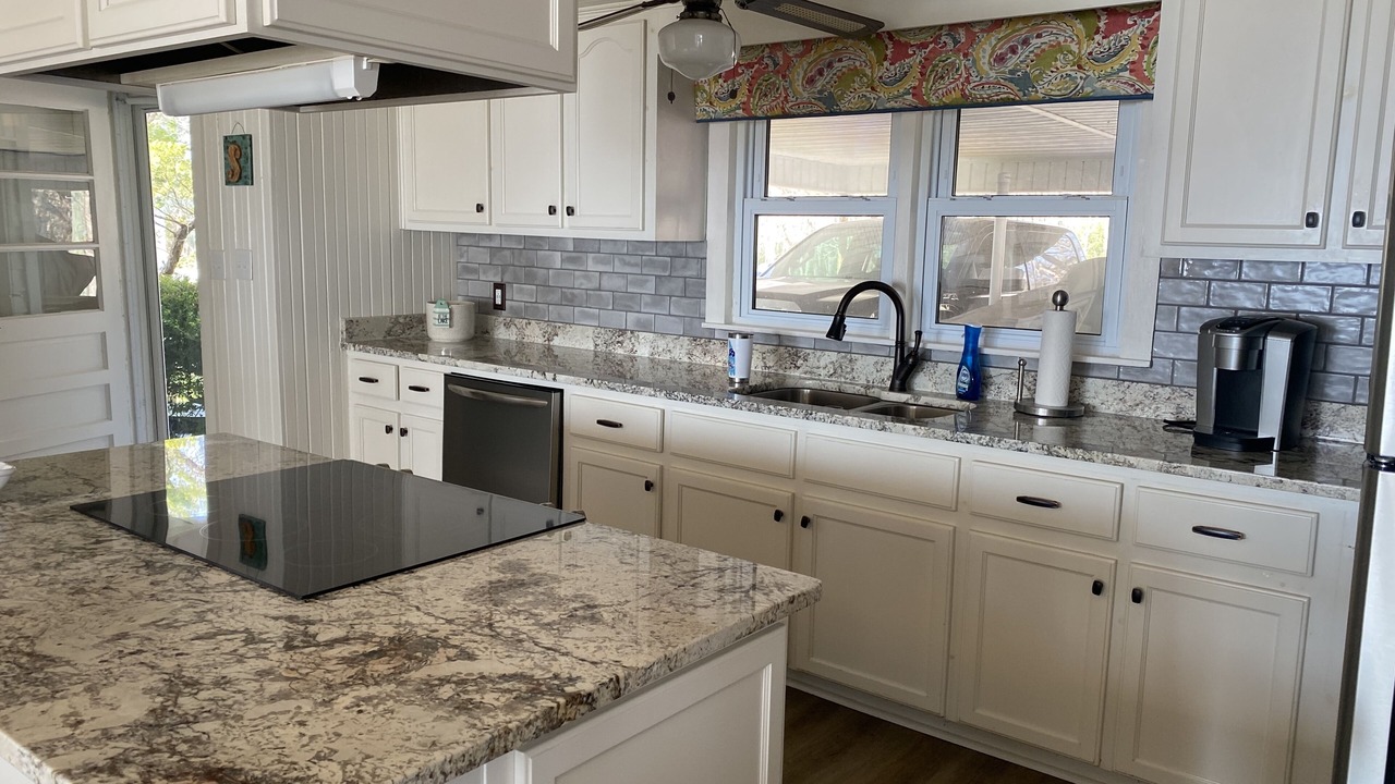 Photo of Kitchen in Lake Waccamaw