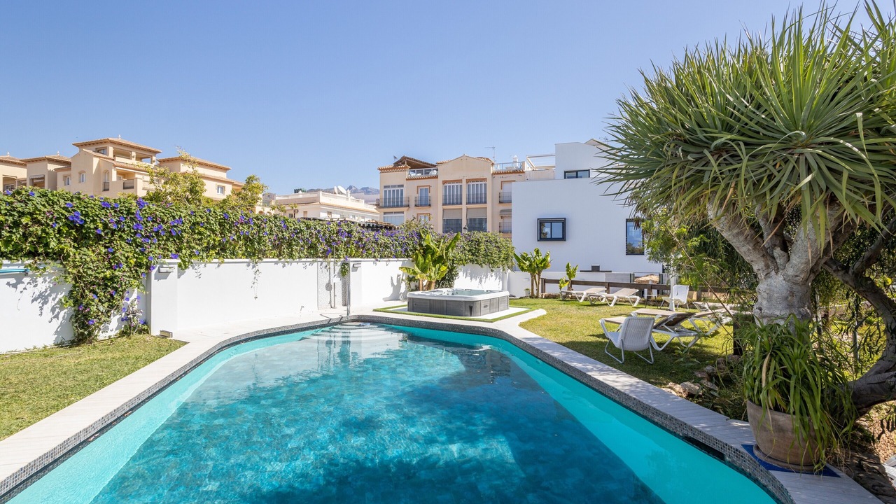 Photo of Outdoor in Nerja City Centre