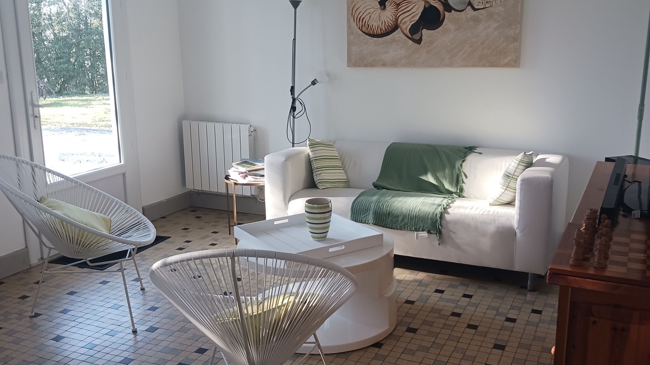 Photo of Livingroom in Montaigu-de-Quercy