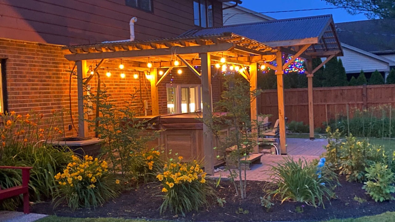 Photo of Patio Balcony in Fort Erie