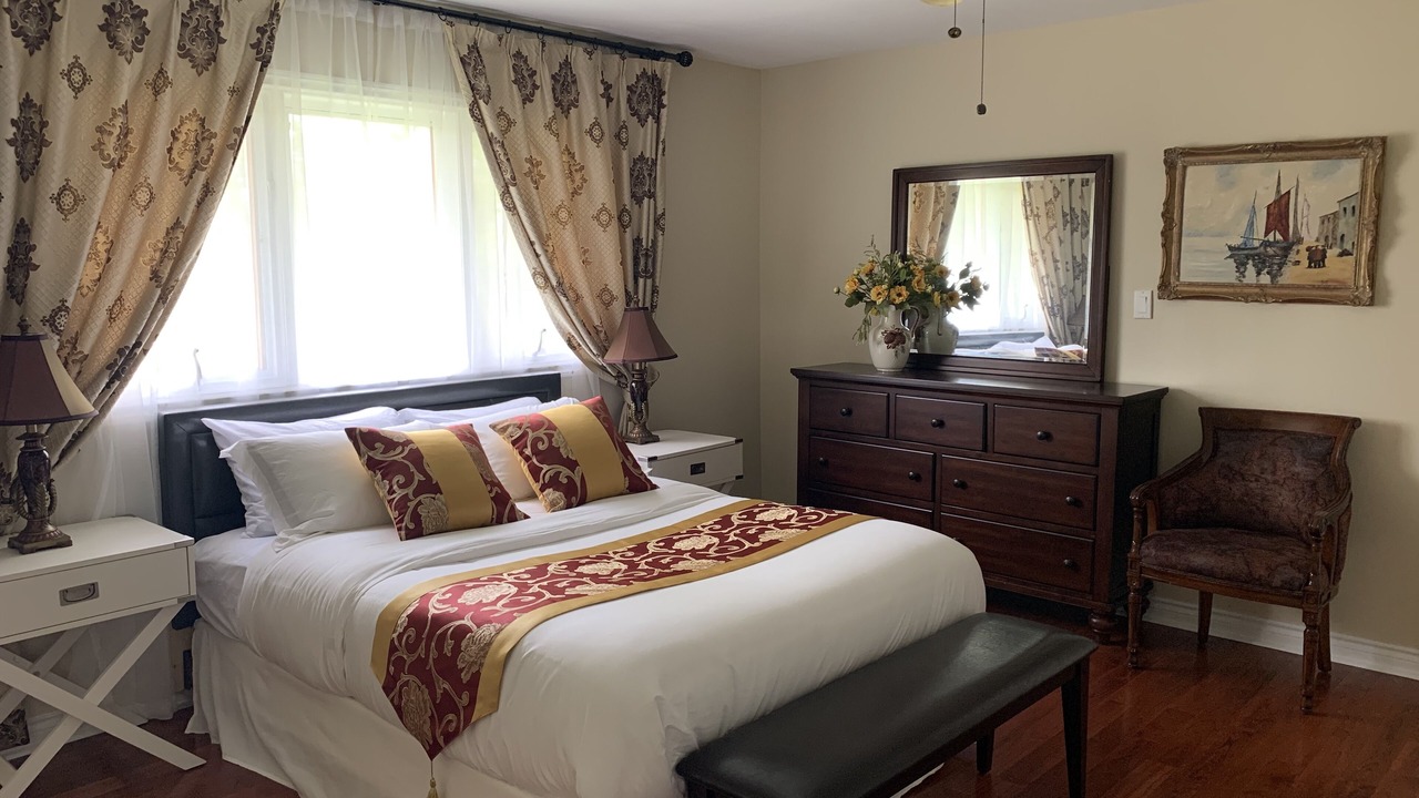 Photo of Bedroom in Fort Erie