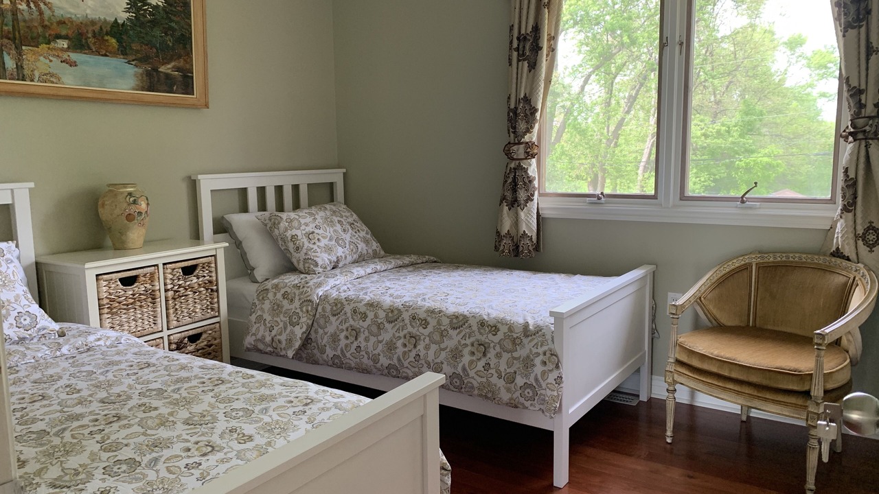 Photo of Bedroom in Fort Erie