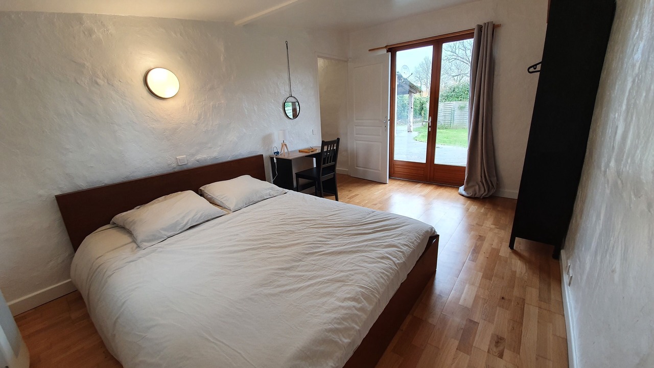 Photo of Bedroom in Saint-Lunaire