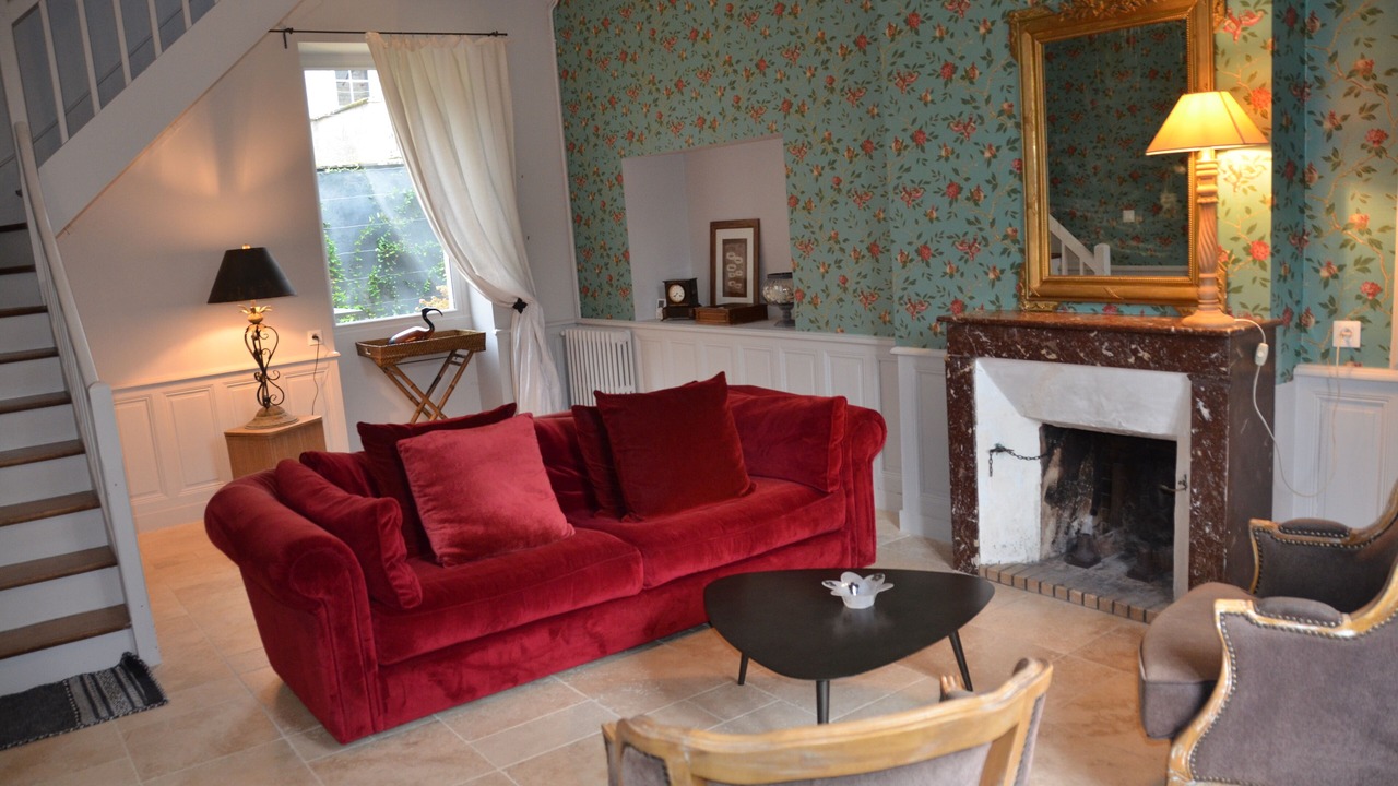 Photo of Livingroom in Beaumont-en-Veron