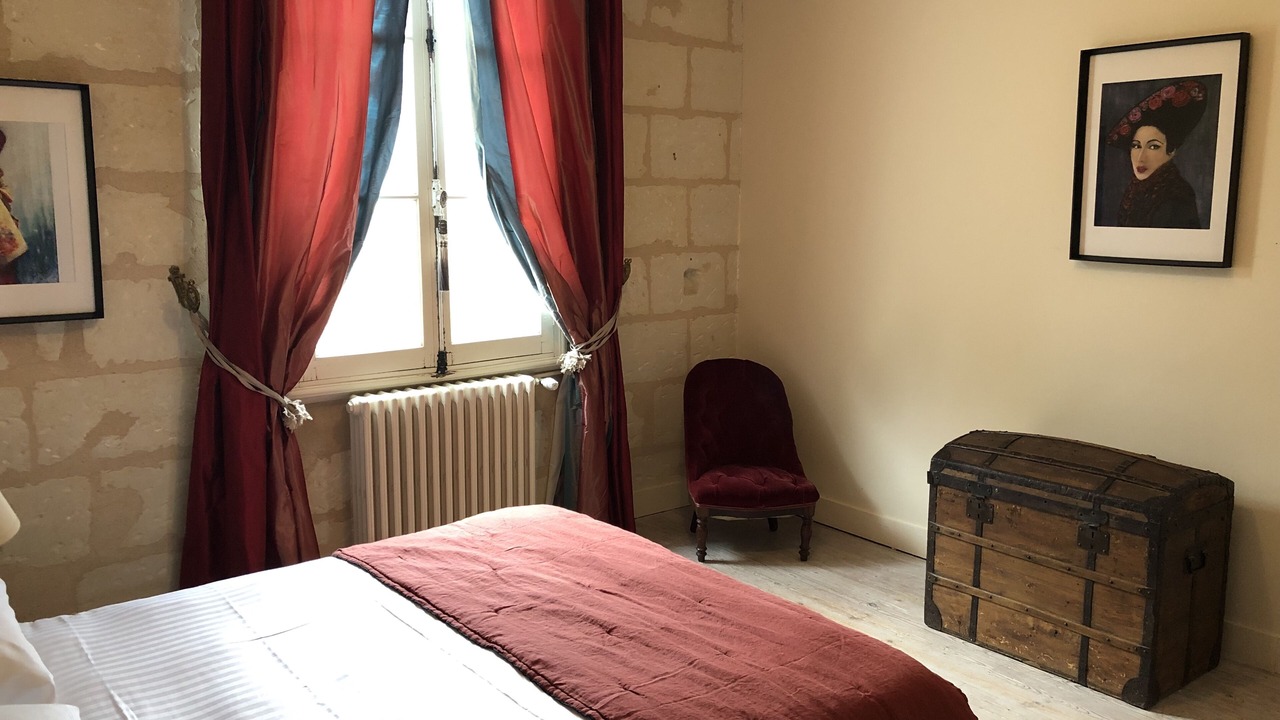 Photo of Bedroom in Beaumont-en-Veron