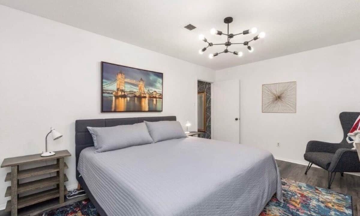 Photo of Bedroom in College Station