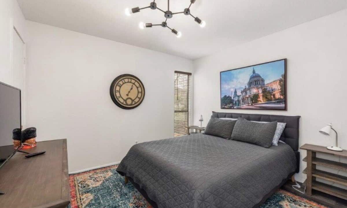 Photo of Bedroom in College Station