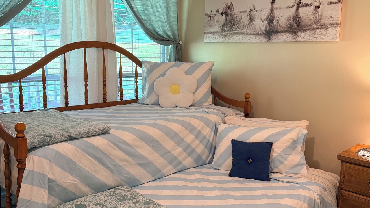 Photo of Bedroom in Cleveland