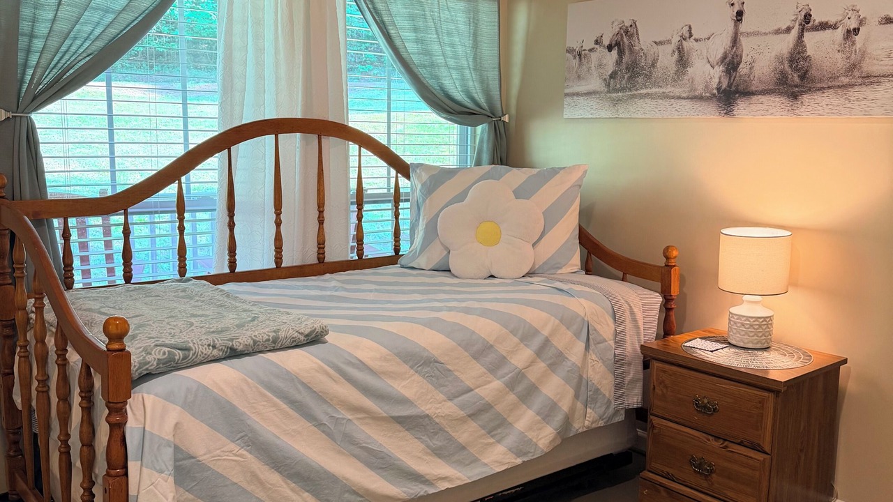 Photo of Bedroom in Cleveland