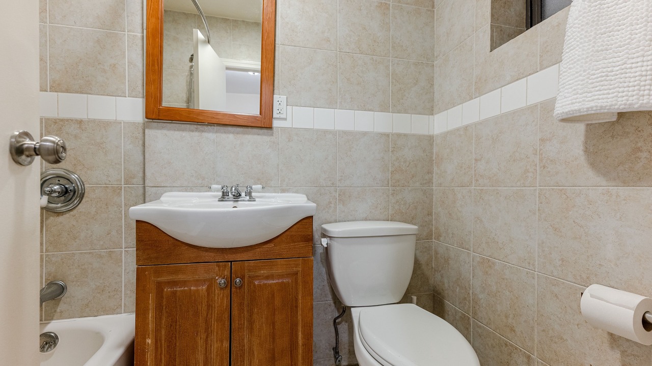 Photo of Bathroom in East Harlem