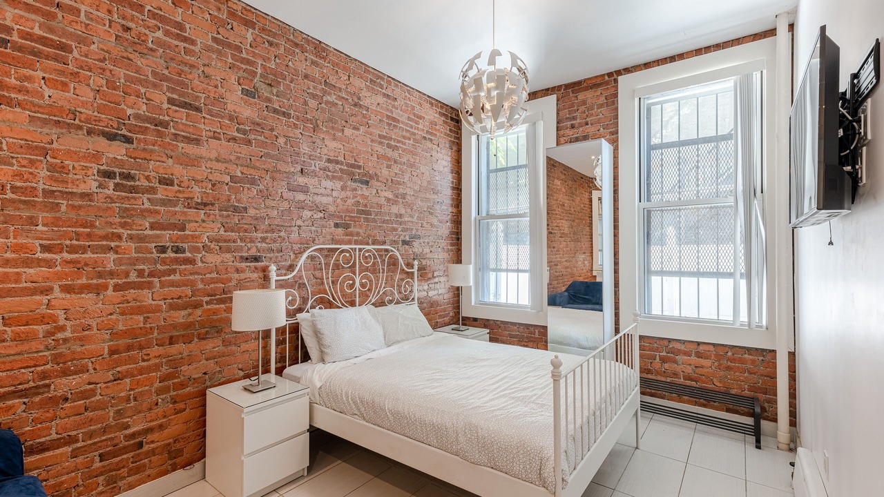 Photo of Bedroom in East Harlem