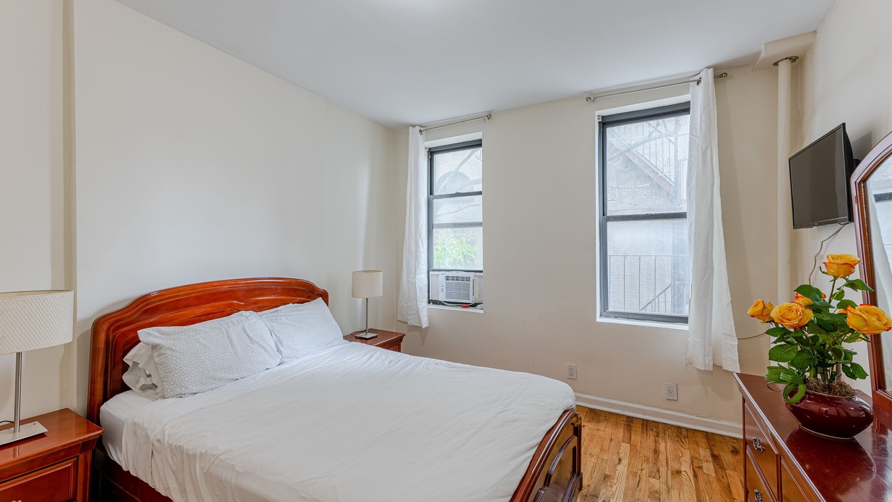 Photo of Bedroom in East Harlem