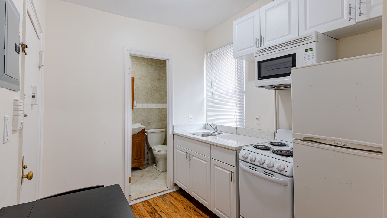 Photo of Kitchen in East Harlem
