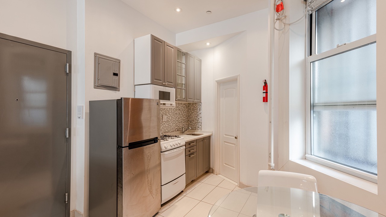 Photo of Kitchen in East Harlem