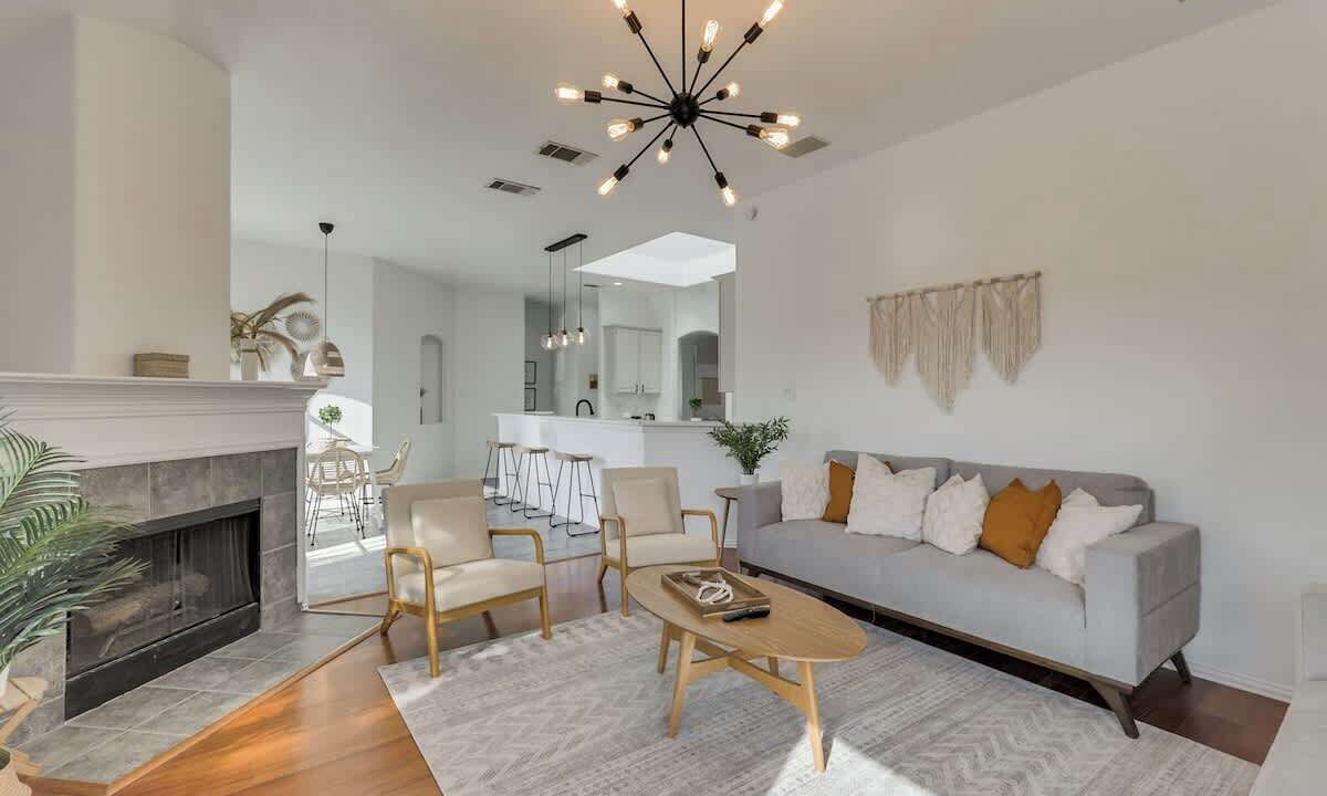 Photo of Livingroom in Fossil Creek