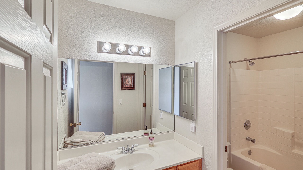 Photo of Bathroom in Parker Strip