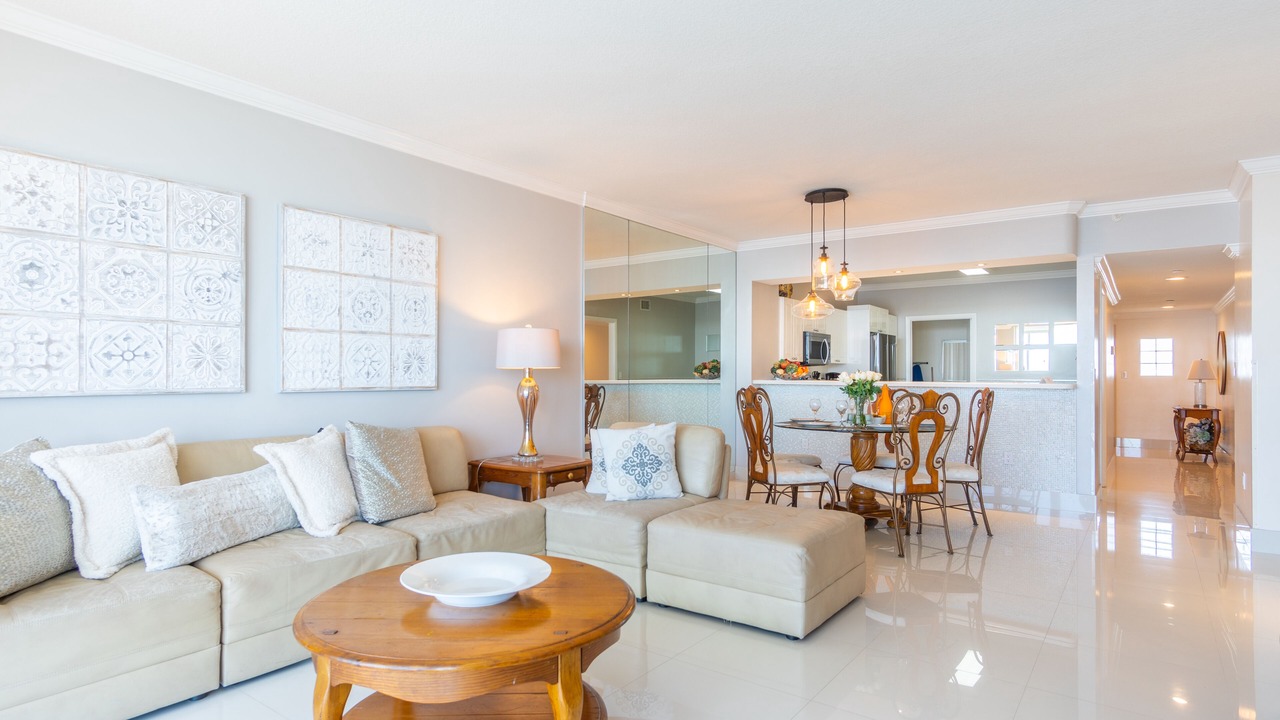 Photo of Livingroom in Sunny Isles Beach
