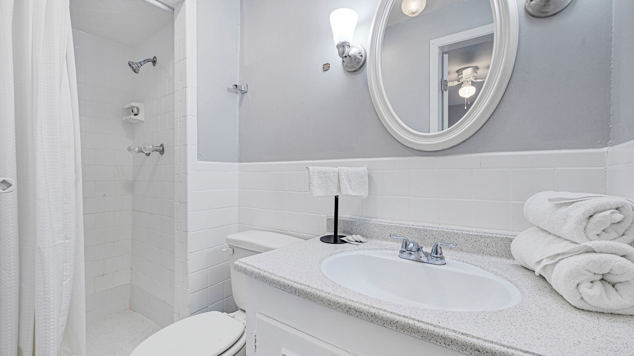 Photo of Bathroom in Sharpstown