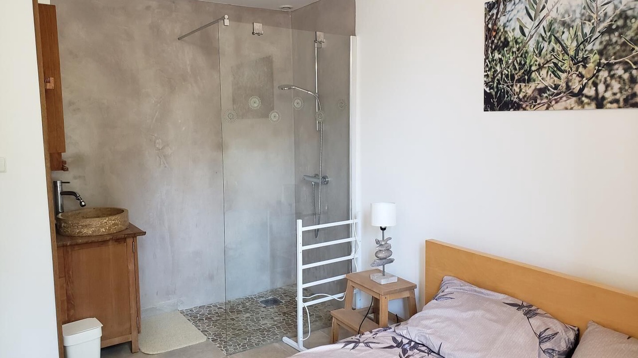 Photo of Bathroom in Carqueiranne