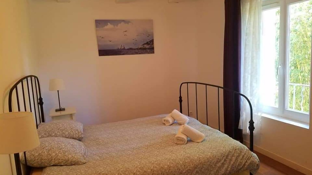Photo of Bedroom in Carqueiranne