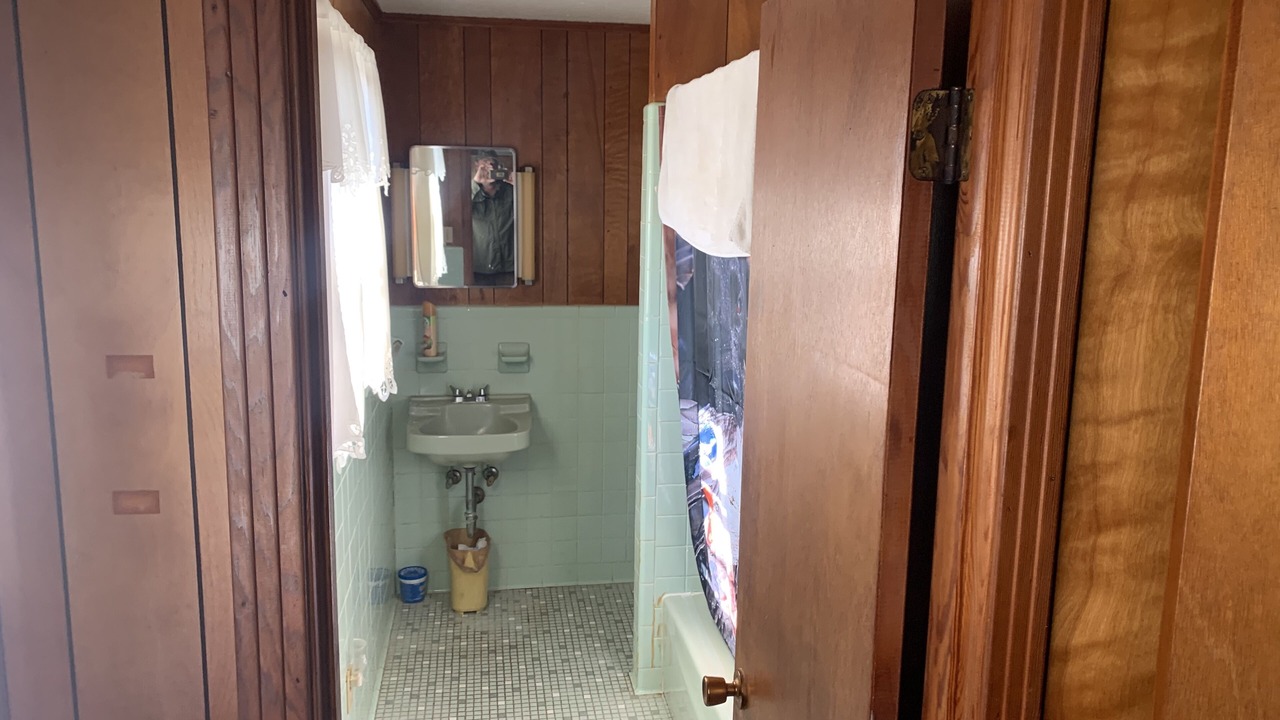 Photo of Bathroom in Vance