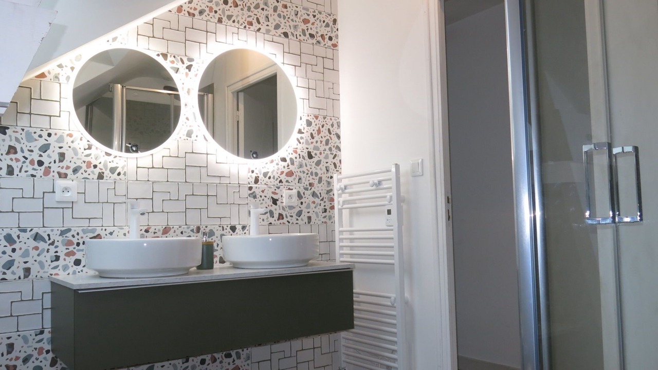 Photo of Bathroom in Theix-Noyalo