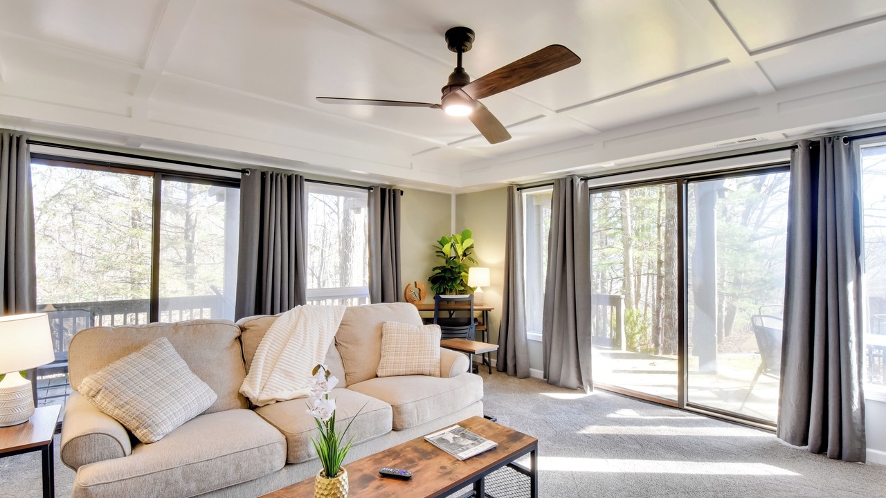 Photo of Livingroom in Sky Valley