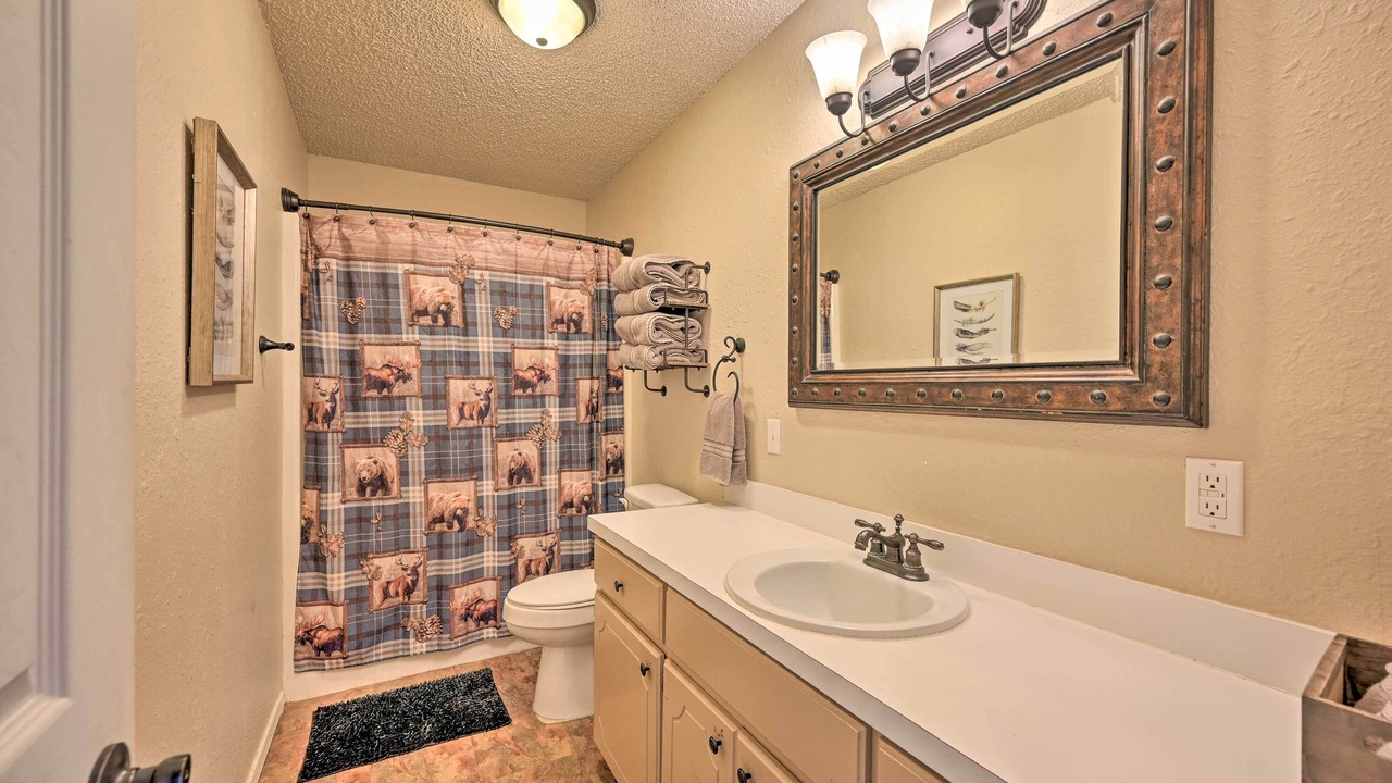Photo of Bathroom in Broken Bow