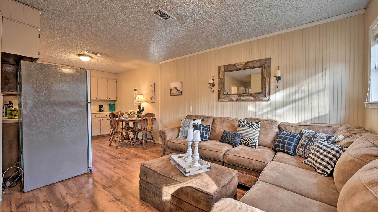 Photo of Bedroom in Broken Bow