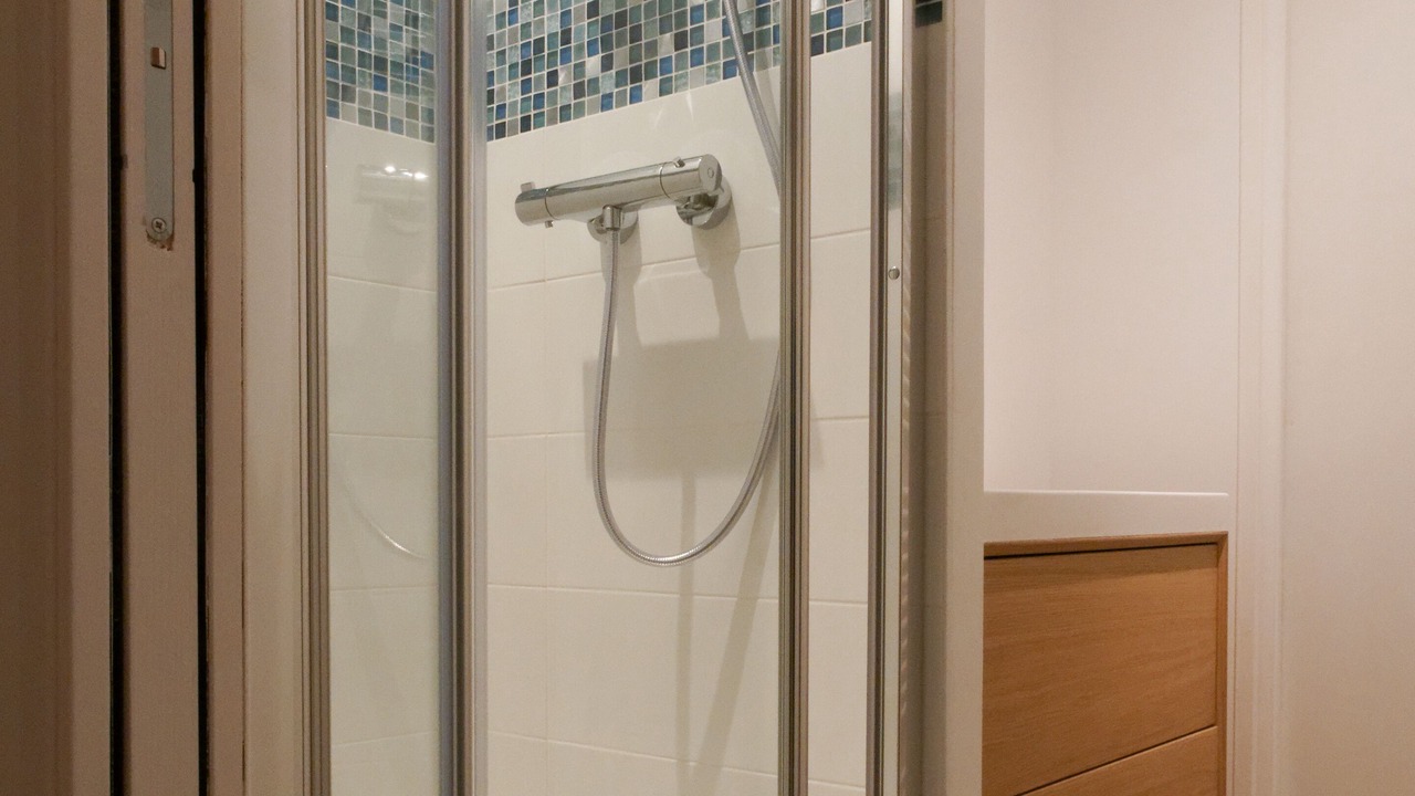 Photo of Bathroom in Arradon