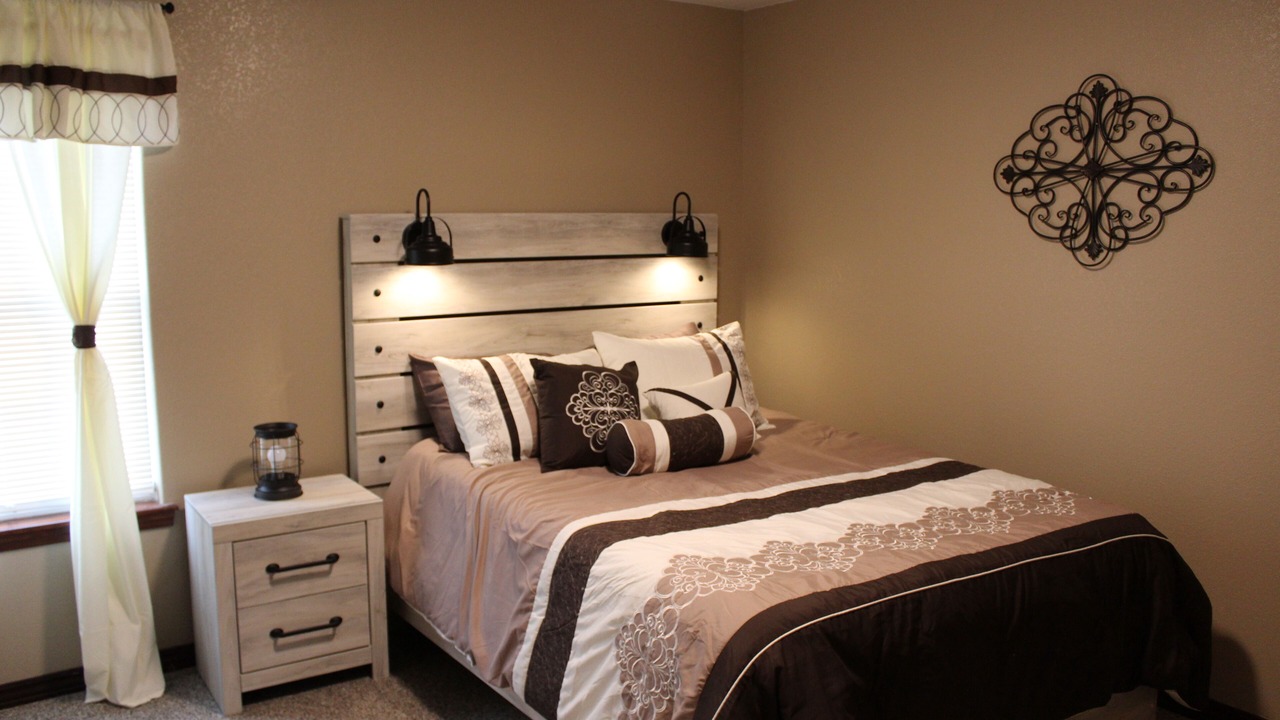 Photo of Bedroom in Joplin