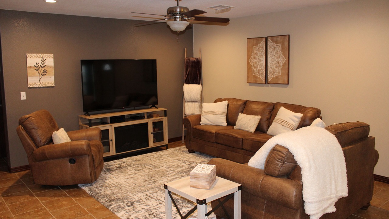 Photo of Livingroom in Joplin