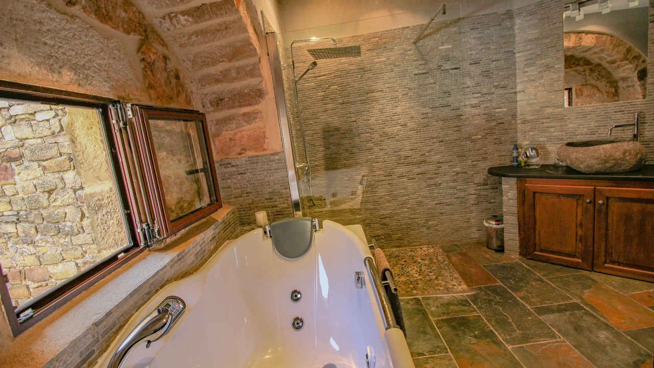 Photo of Bathroom in Payzac