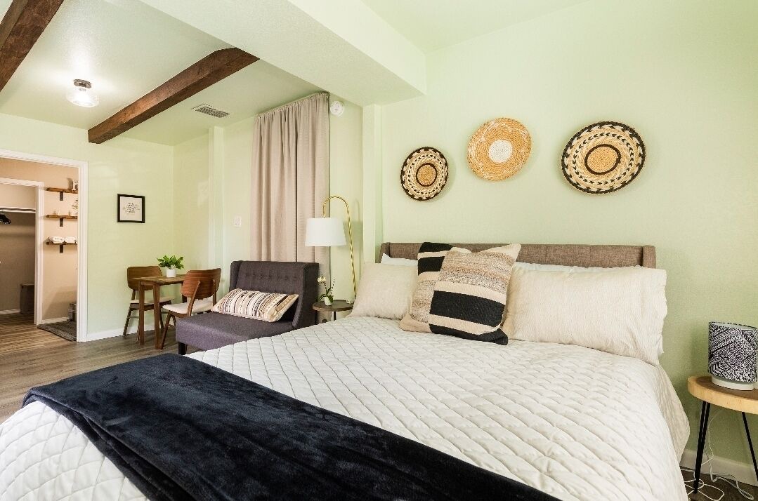 Photo of Bedroom in North San Antonio - SAT
