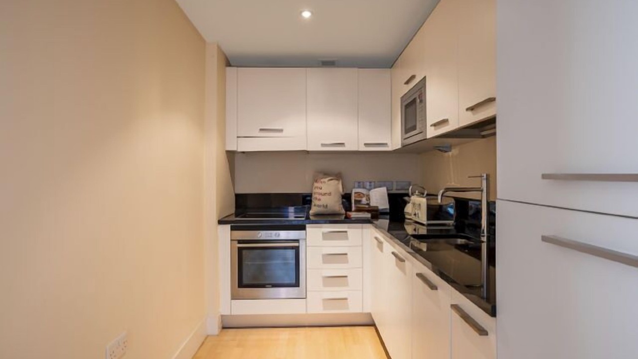 Photo of Bedroom in Queenhithe