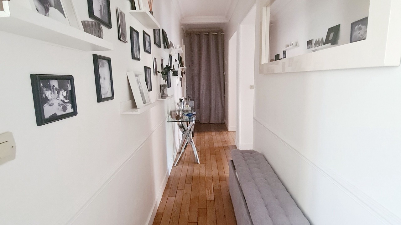 Photo of Others in Enghien-les-Bains