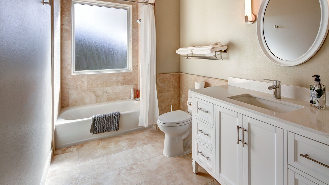 Photo of Bathroom in Lost Creek