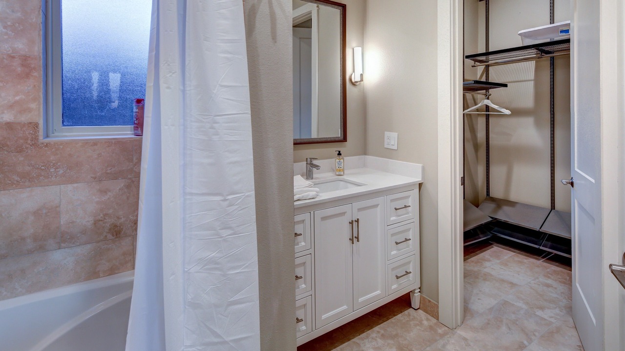 Photo of Bathroom in Lost Creek